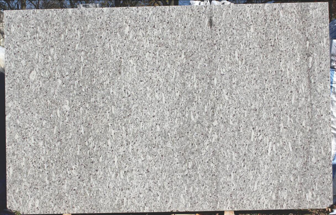 Moon White Granite Slabs Indian Competitive White Granite Slabs