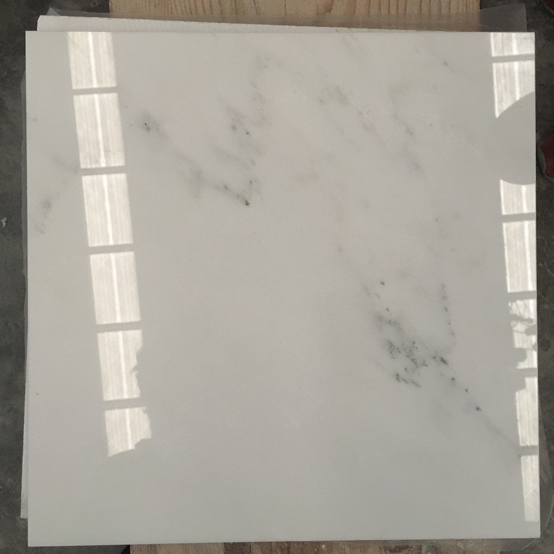 Bianco statuario white marble tiles