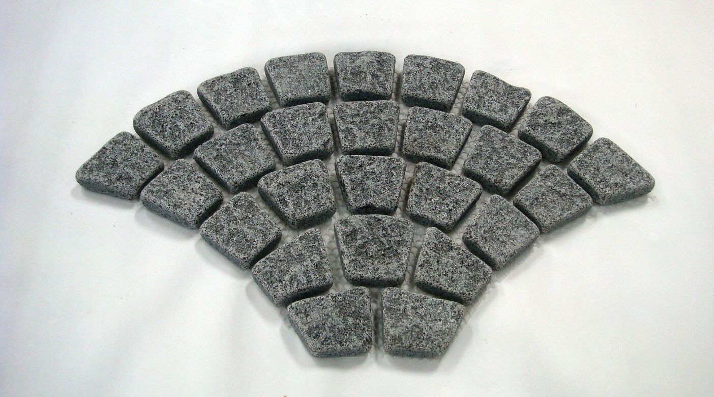 dark grey G654 paver cobble