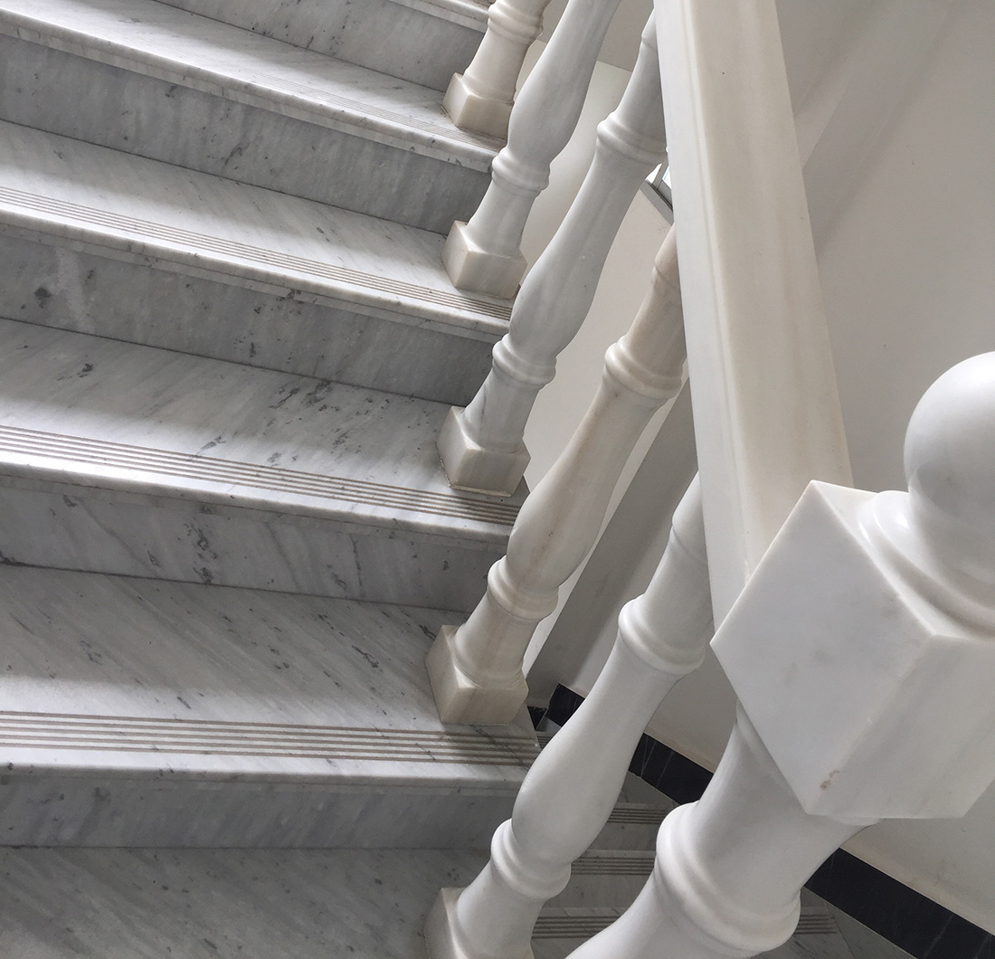 Marble Step Stairs