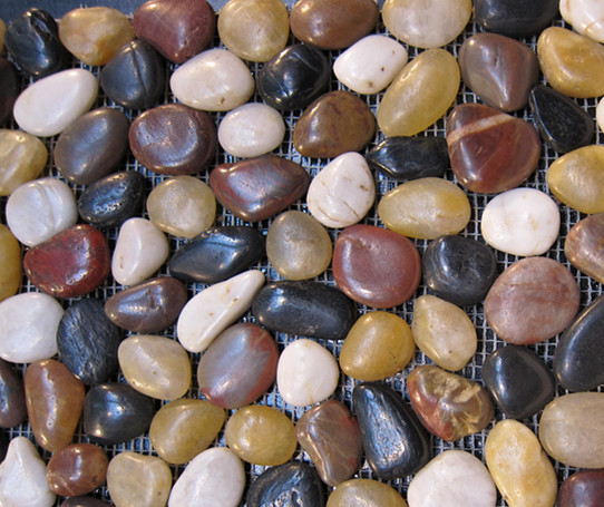 Mixed pebble