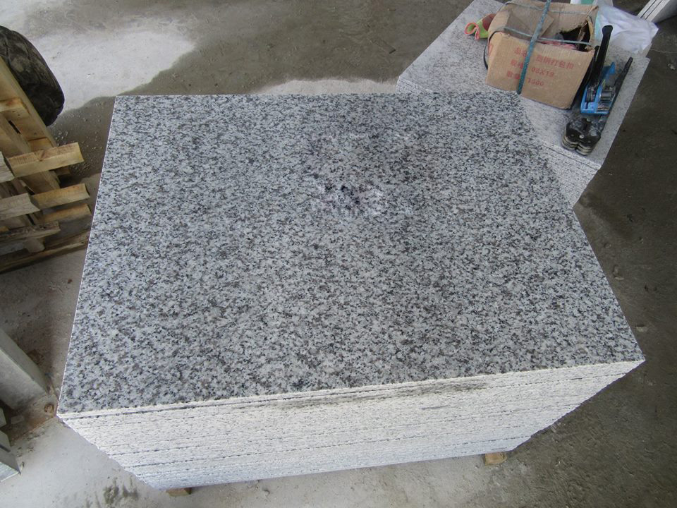 G655 Tongan White Granite Floor Tiles