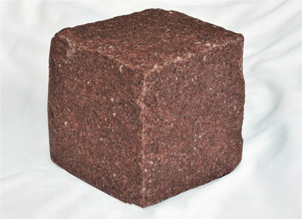 Ruby red cobble