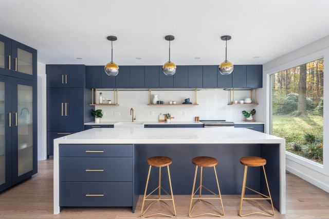 White Quartz Stone Counter Tops