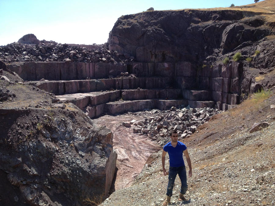 ROSSO LEVANTO QUARRY ROSSO LEVANTO QUARRY