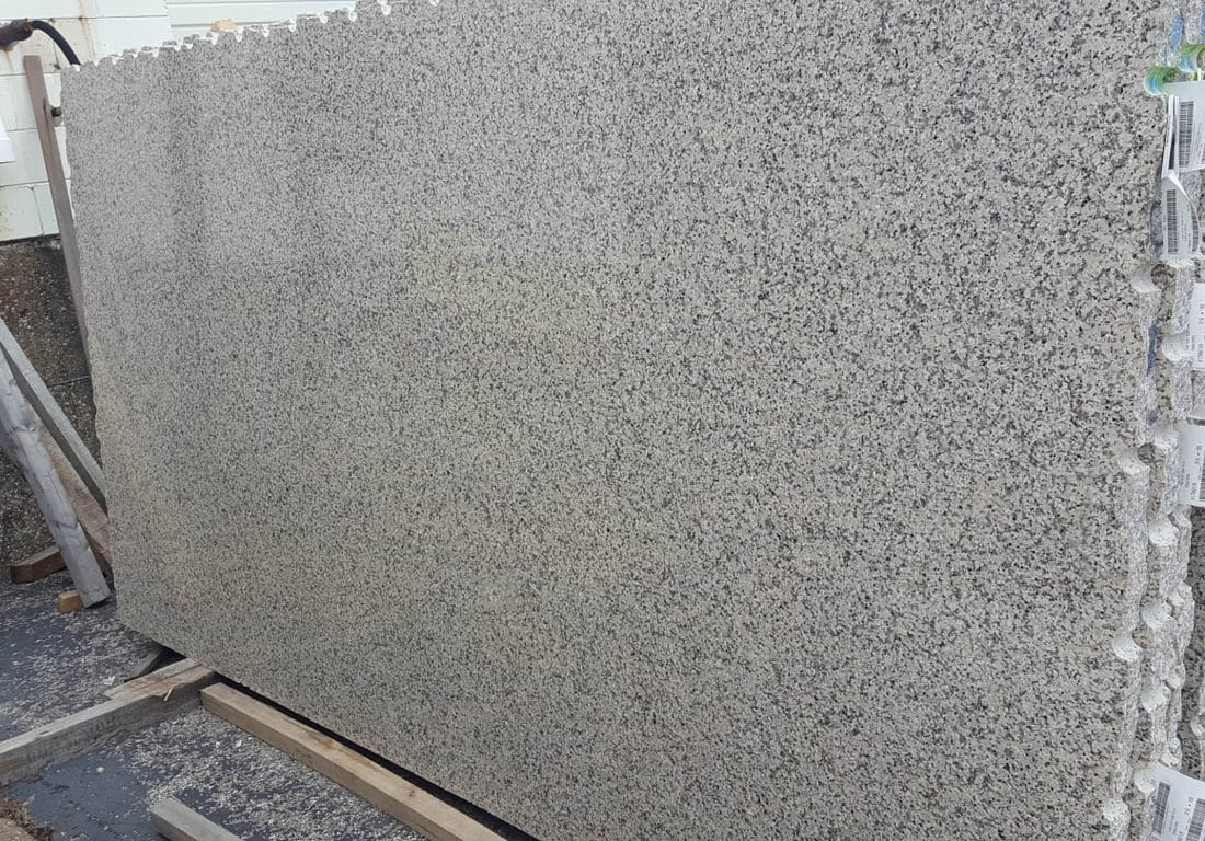 Cream Caramel Granite Slab Polished White Granite Stone Slabs